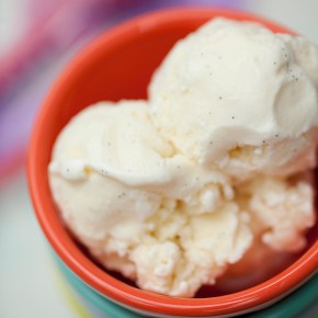 vanilla bean ice cream, ice cream, frozen treat