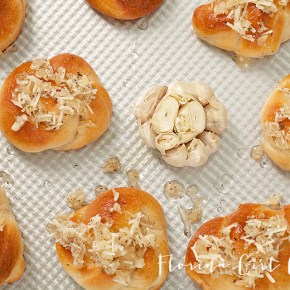 garlic knots, garlic, gawlick, dinner, appetizer, Italian