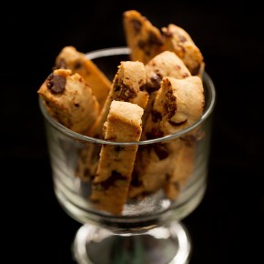 chocolate chip biscotti, biscotti, Italian cookies, baking, sweet treats, cookies