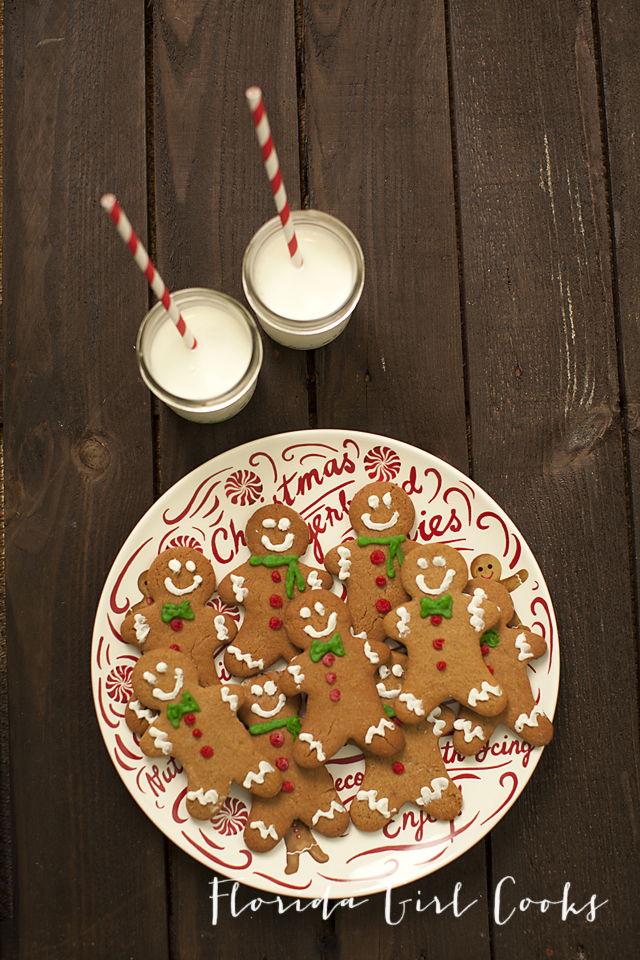 gingerbread cookies recipe, gingerbread cookies, gingerbread men, baking, holiday baking. Williams-Sonoma, sweet treats