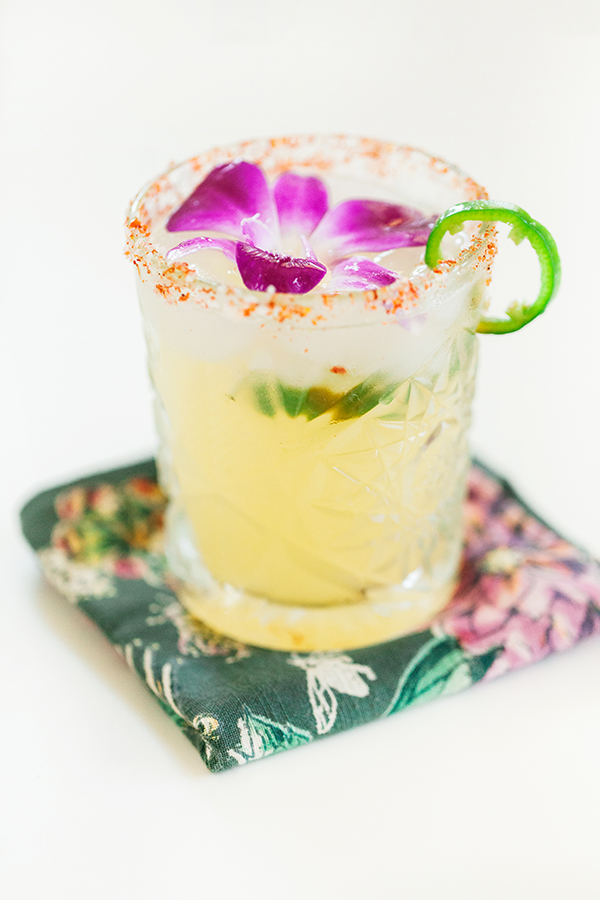 spicy pineapple and coconut rum cocktail, spicy cocktail, summer drinks, Florida Girl Cooks