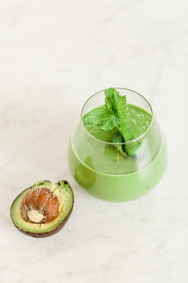 Green Machine Hydrating Smoothie, smoothie, breakfast, clean eating, food blogger, Florida Girl Cooks